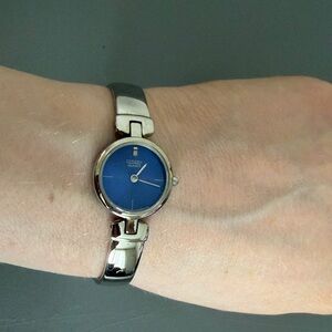 *VINTAGE* Citizen Quartz Silver Watch with Blue Dial